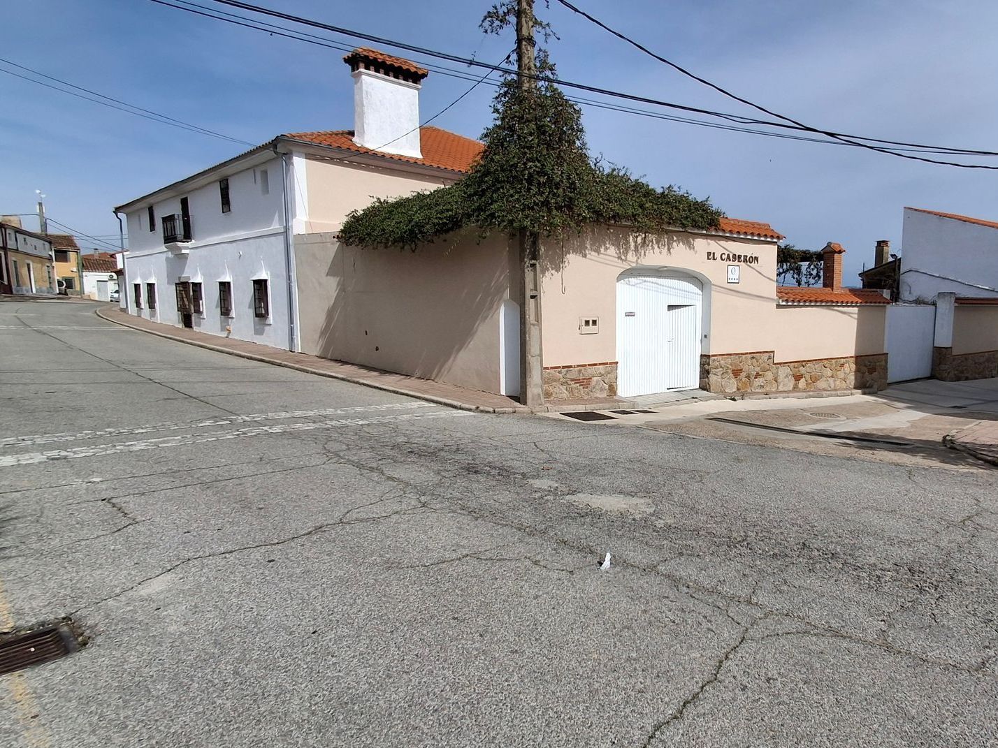 Vista Exterior de la Casa Rural El Caserón
