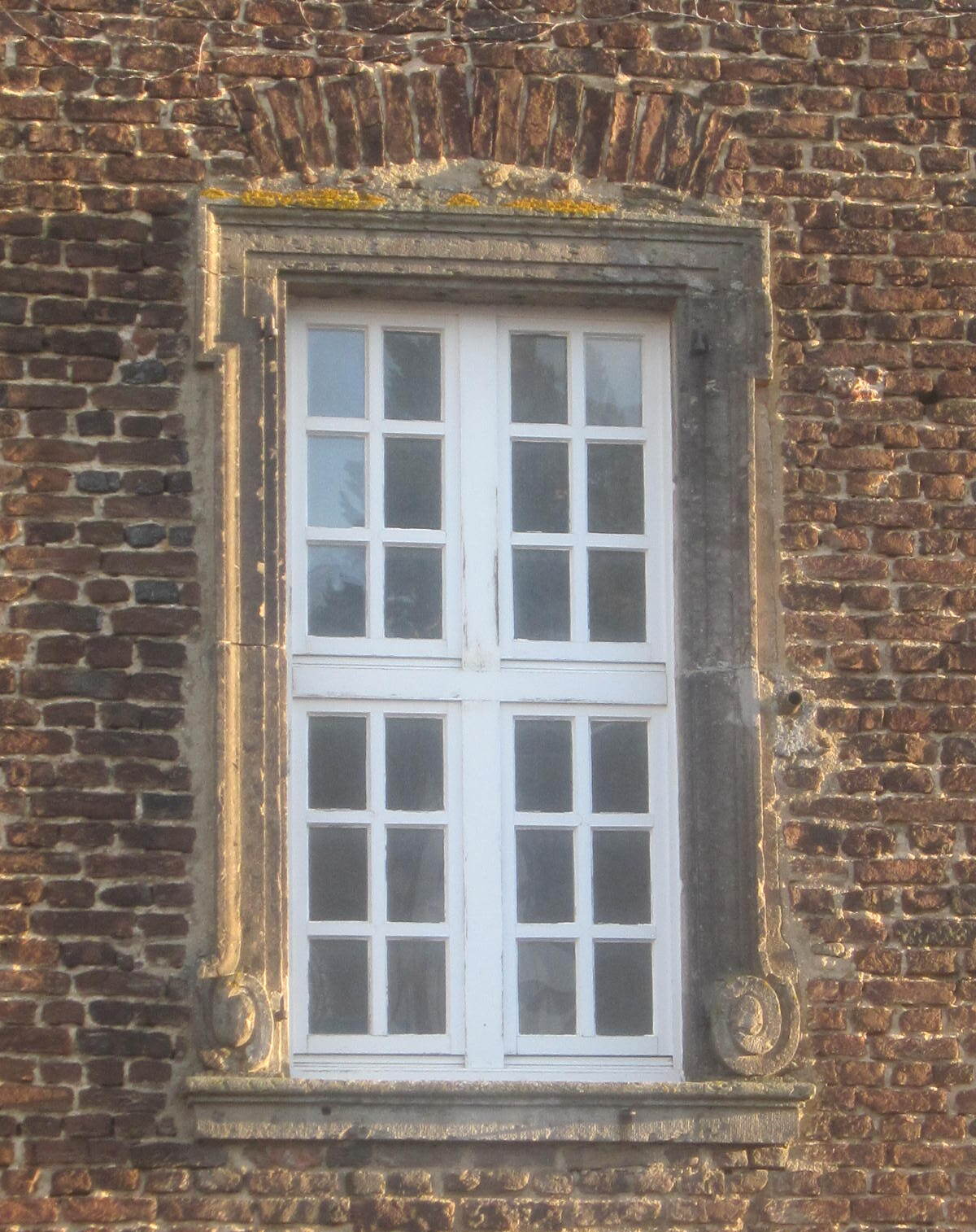 Burg Odendorf - Fenster zur Orbachstraße