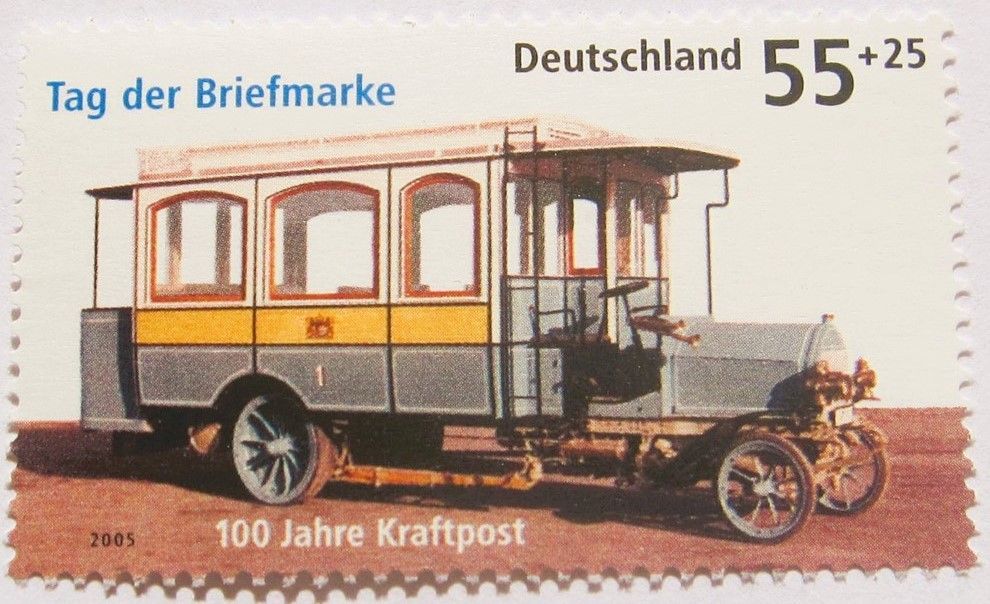 Briefmarke zum Tag der Briefmarke 2005: 100 Jahre Deutsche Kraftpost