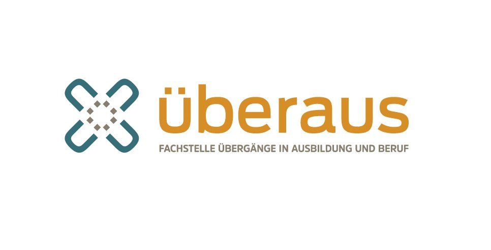 Logo Überaus