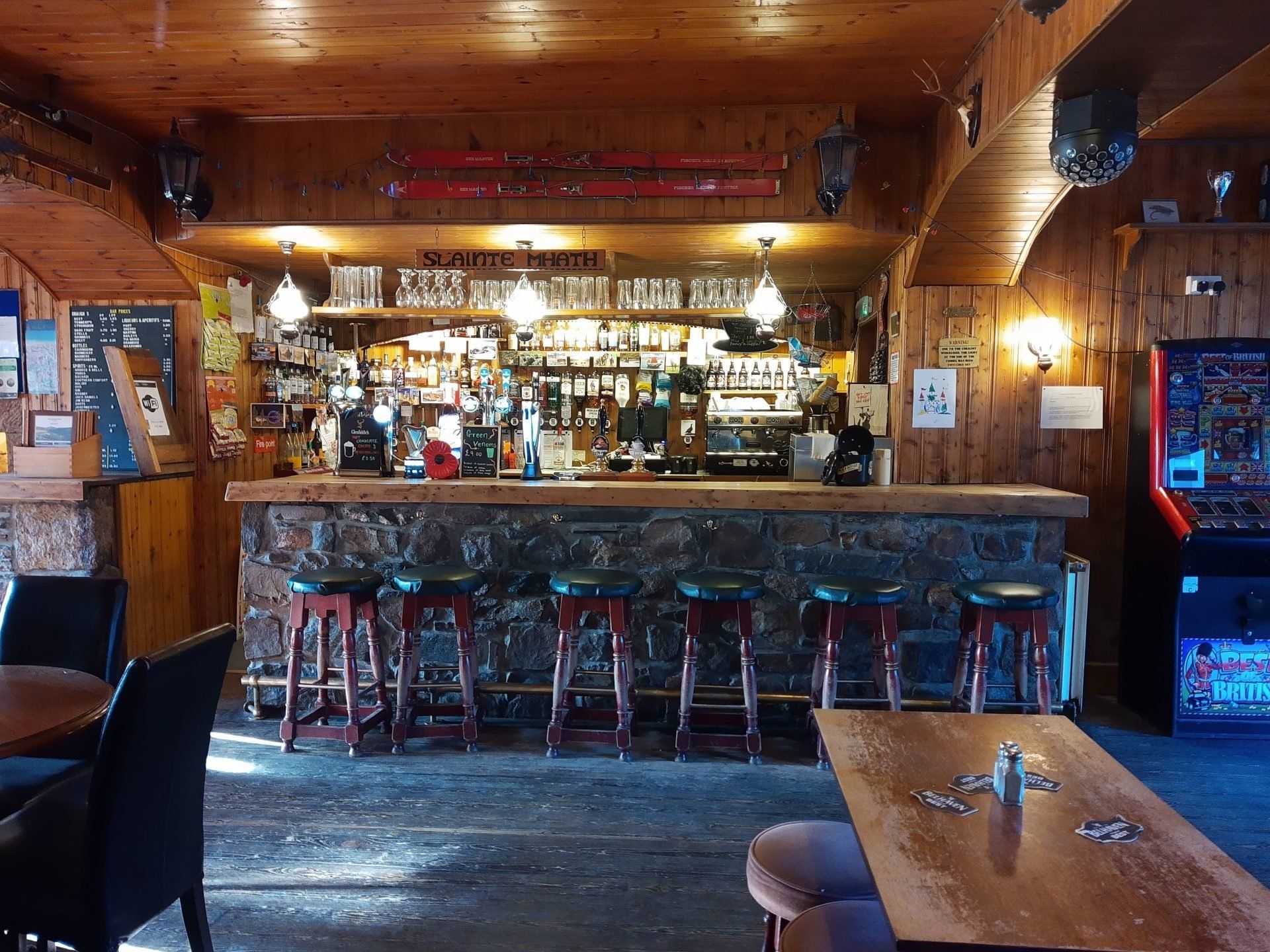 Our Pub at the Glenavon, Tomintoul