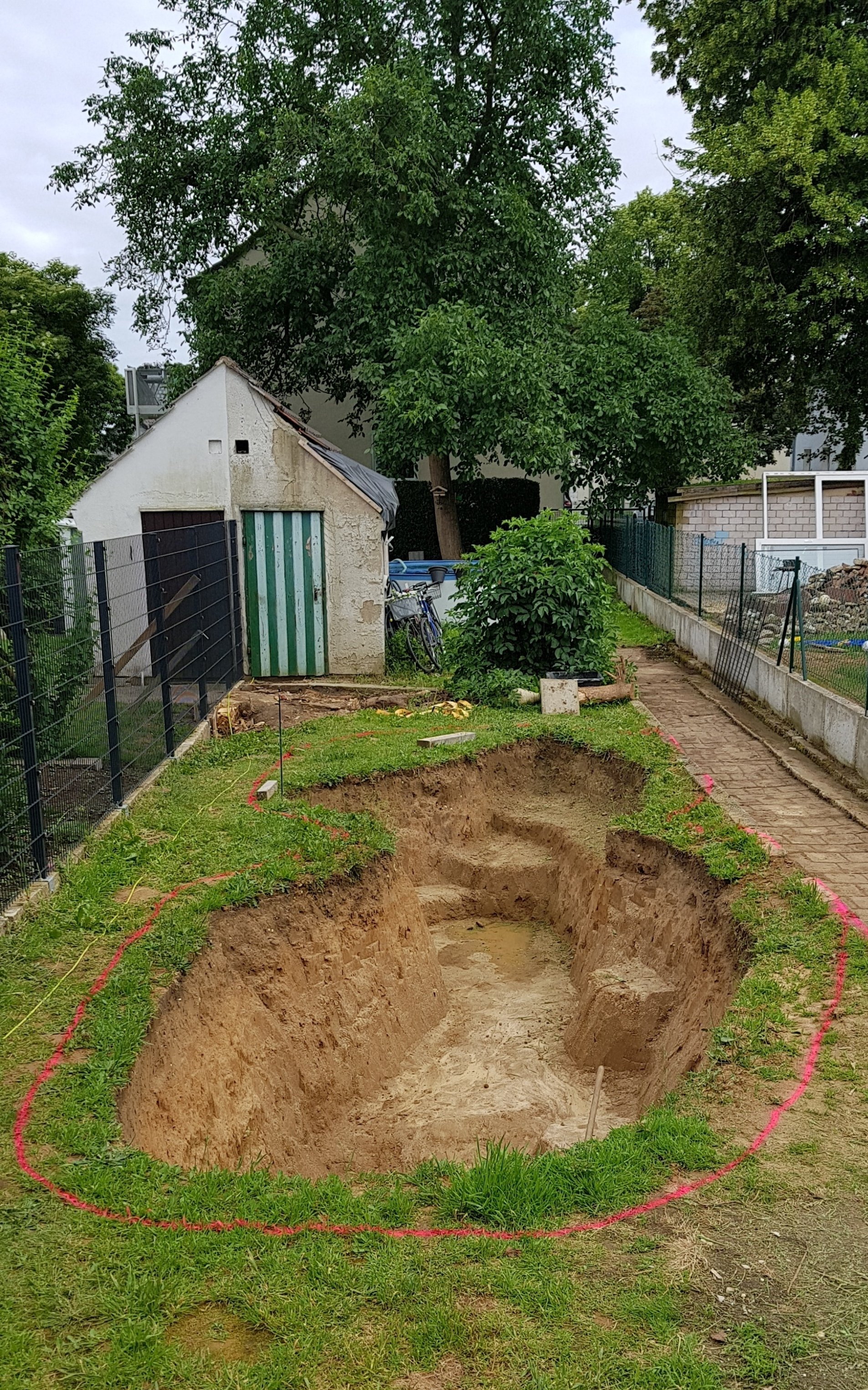 Teich-, Aquarien- und Gartenservice, Vera Bialek, Teichspezi, Erdaushub, Teichbau, Wassergarten, Gartenteich, Koiteich