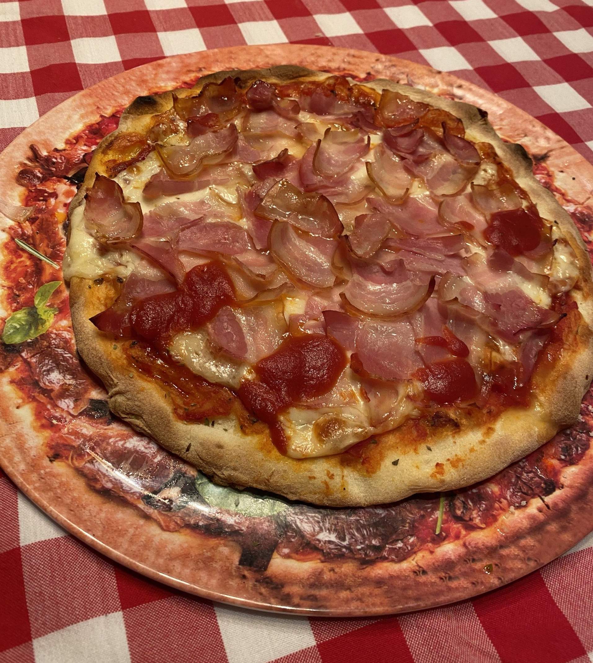 pizza de bacon y jamon cocido
