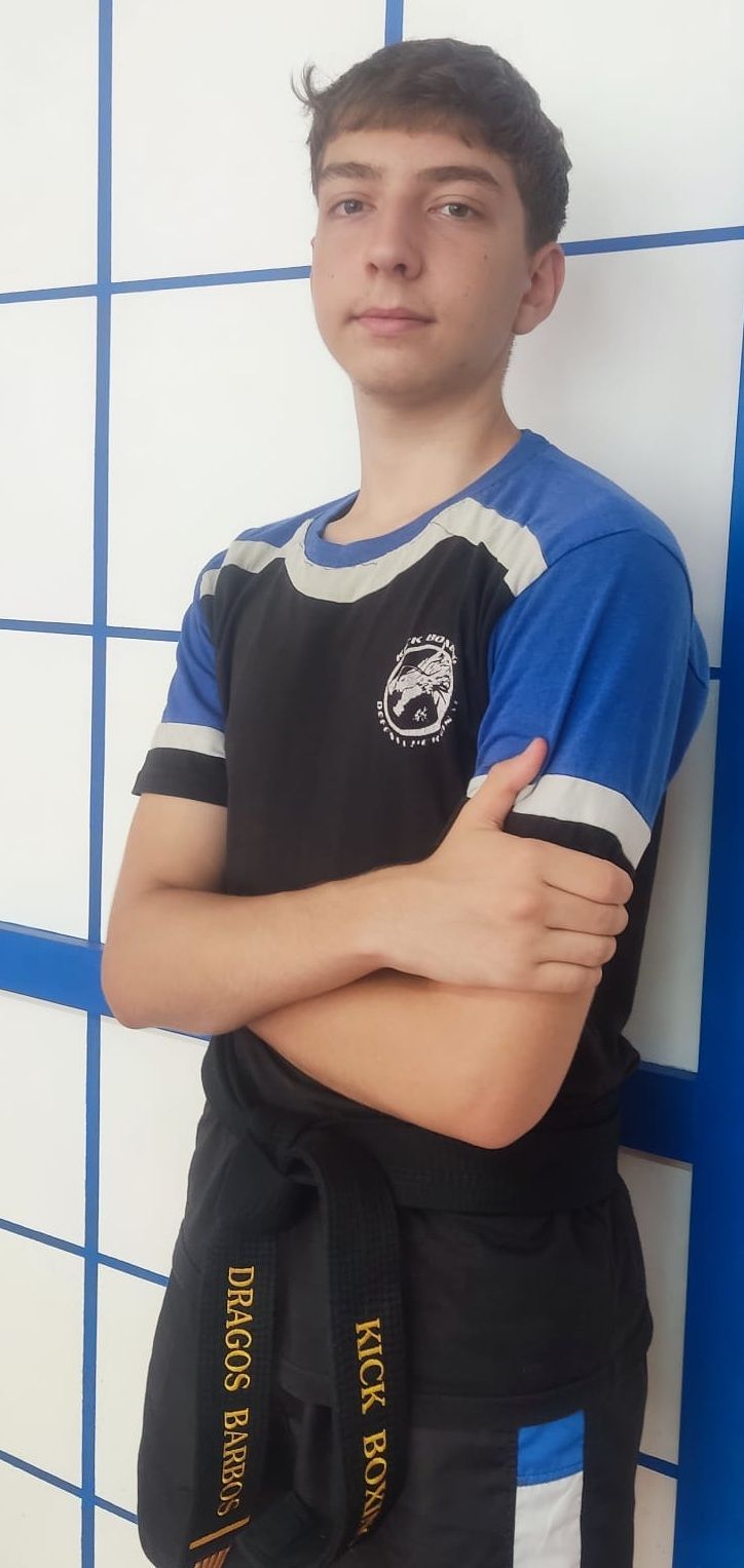 SEMPAI
TÍTULOS
- Asociado 1073
- 1 DAN KICK BOXING
- ARBITRO CRONOMETRADOR
- LEADERTEAM
-TRIBUNAL DE GRADOS DE LA FEDERACION INTERNACIONAL DE ARTES MARCIALES UNIDAS