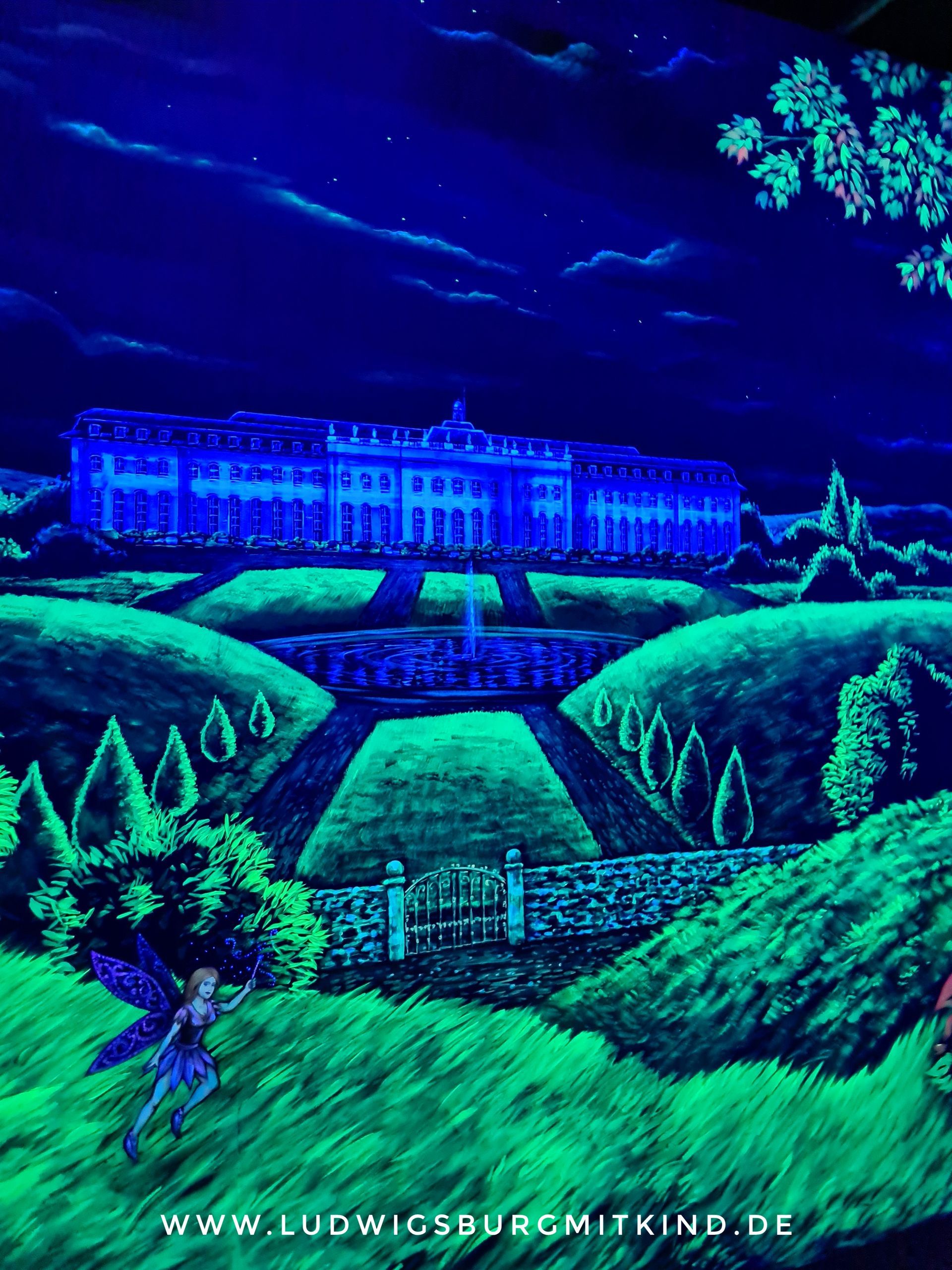 Schwarzlicht Minigolf