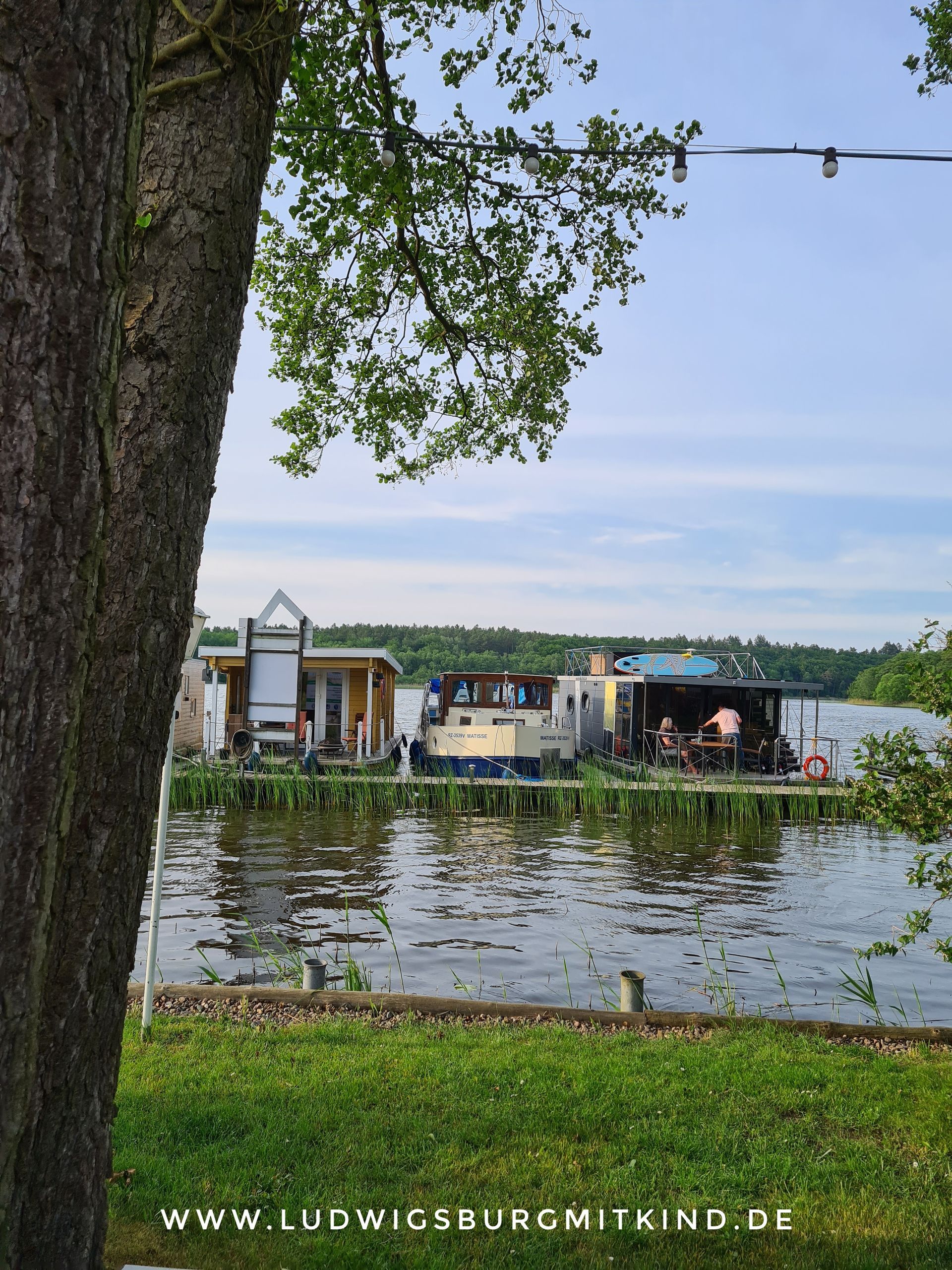 Familienurlaub auf dem Hausboot auf Müritz und Mecklenburgischer Seenplatte