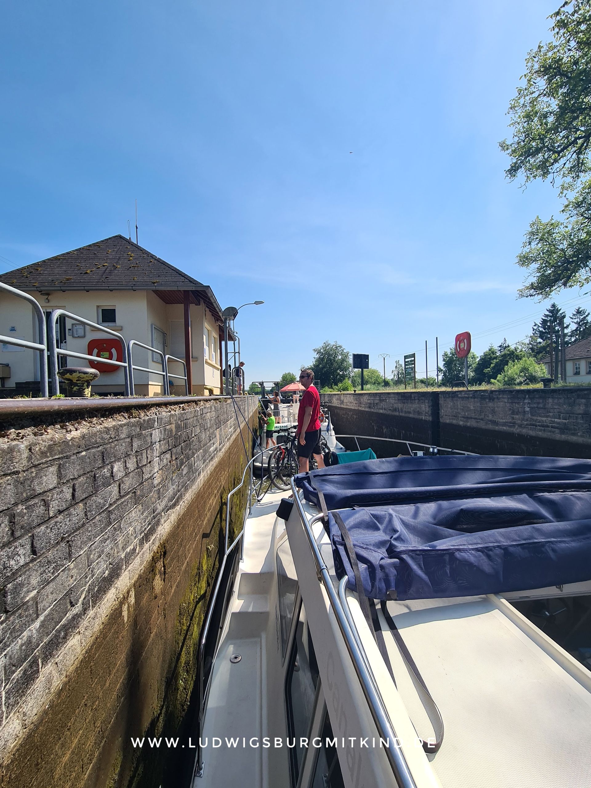 Urlaub mit Kindern auf dem Ausboot im Elsass-Lothringen