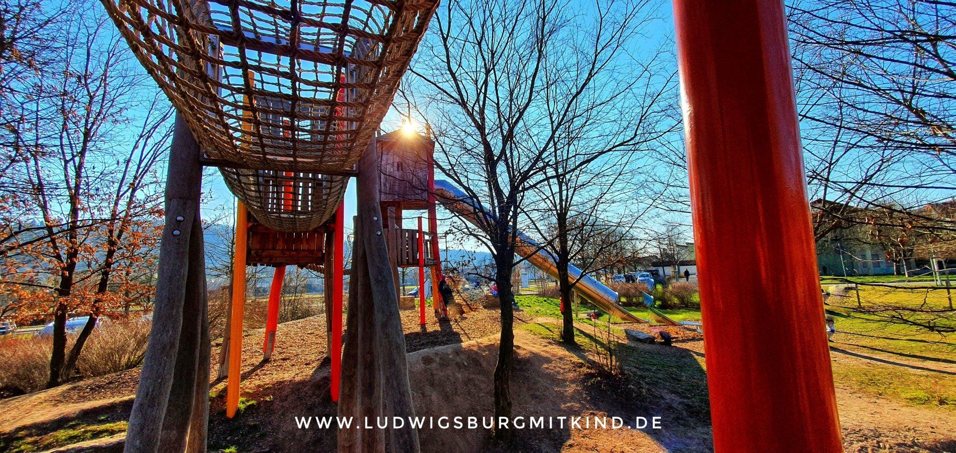 Spielplatz im Bürgerpark Remshalden Grunbach Wasserspielplatz Remstal für Familien
