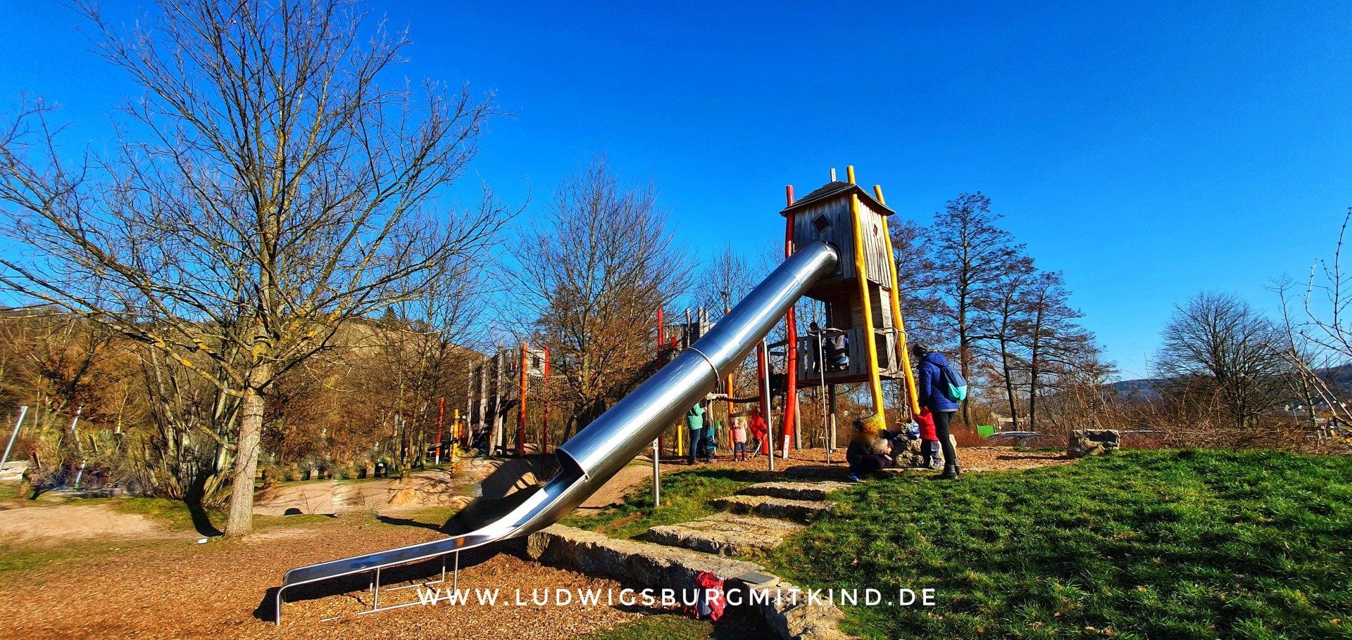 Bürgerpark und Spielplatz Grunbach im Remstal Bürgerpark und Spielplatz Grunbach im Remstal