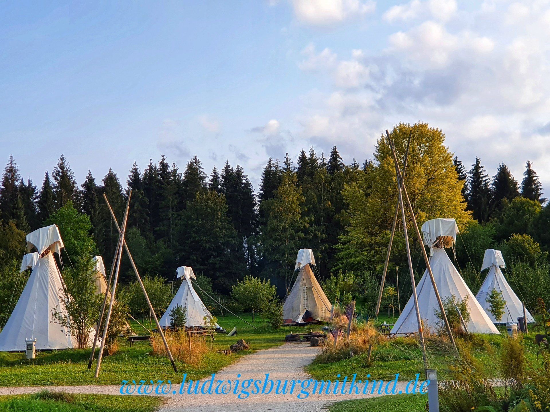 Glamping Urlaub mit Kindern in Baden-Württemberg Schaäbische Alb Glamping Urlaub mit Kindern in Baden-Württemberg Schaäbische Alb