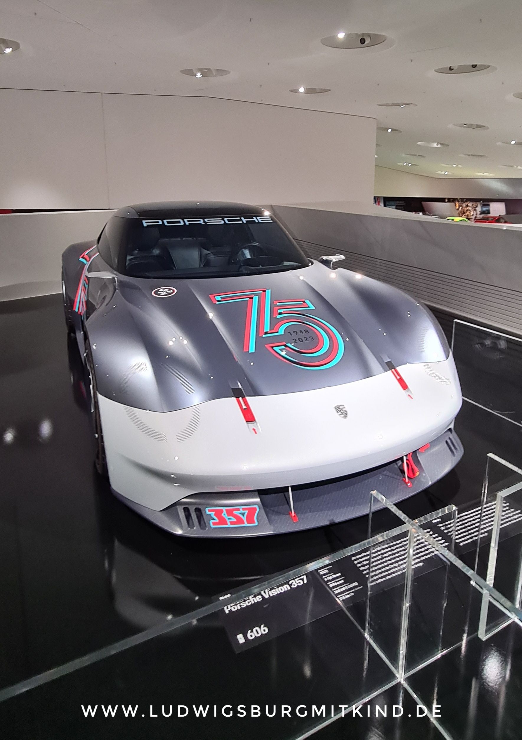 Ausflugsziel Porschemuseum Stuttgart