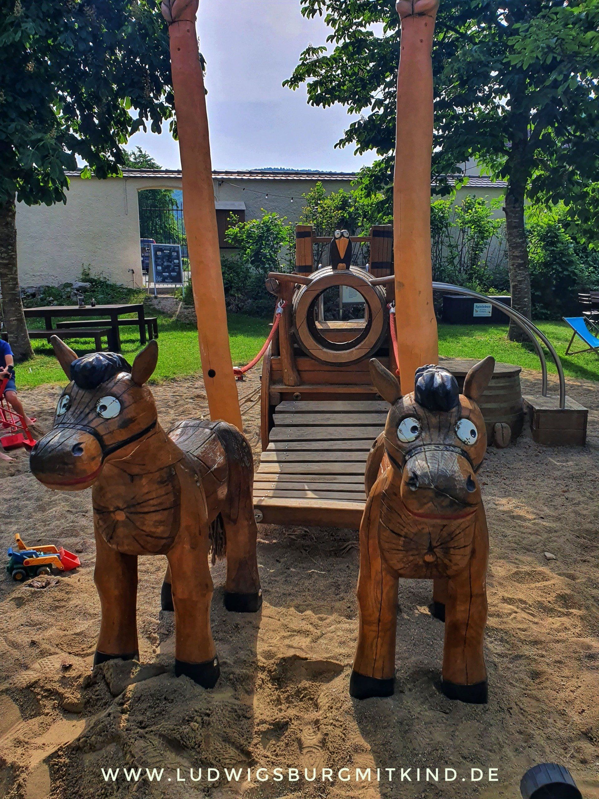 kinderfreundlicher Biergarten Zwiefalten Bierhimmel Spielplatz kinderfreundlicher Biergarten Zwiefalten Bierhimmel Spielplatz
