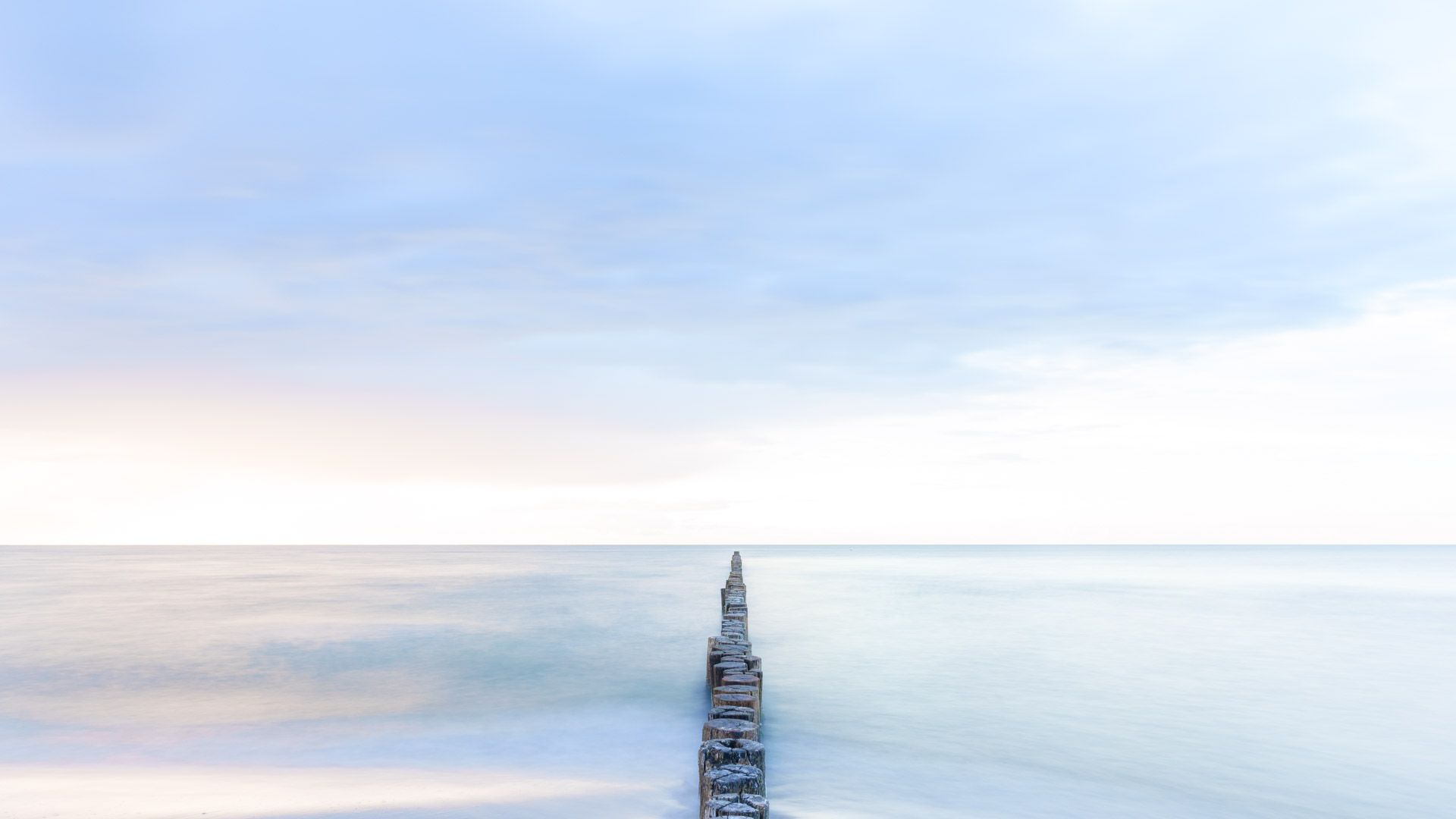 Horizont view, Fotografie einer Bune von Christiane Heggemann, Fotoclub Schleswig