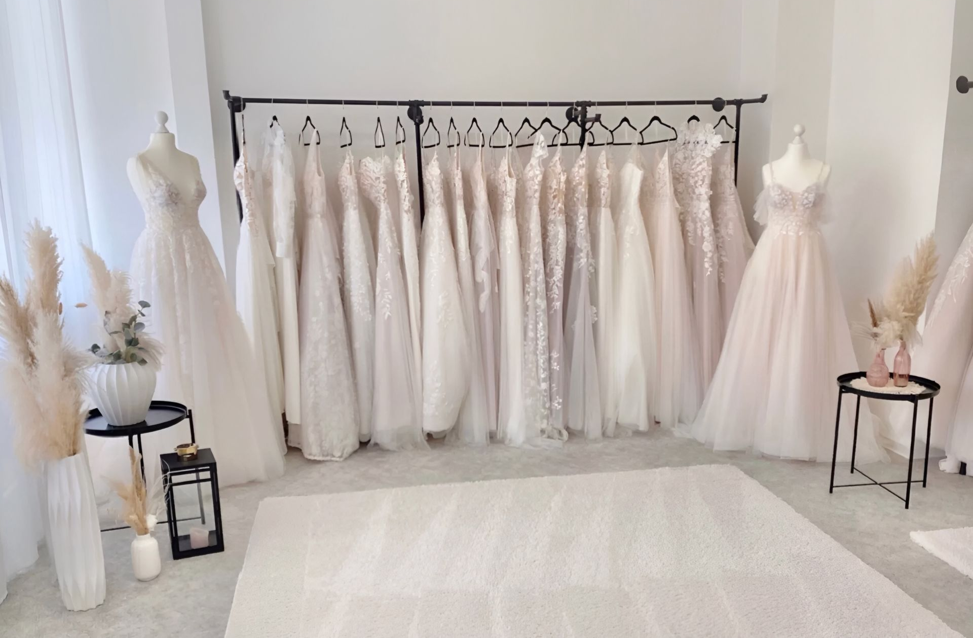 Brautmoden Outlet
Brautkleider Outlet
reduzierte Brautkleider
Sale Brautkleider