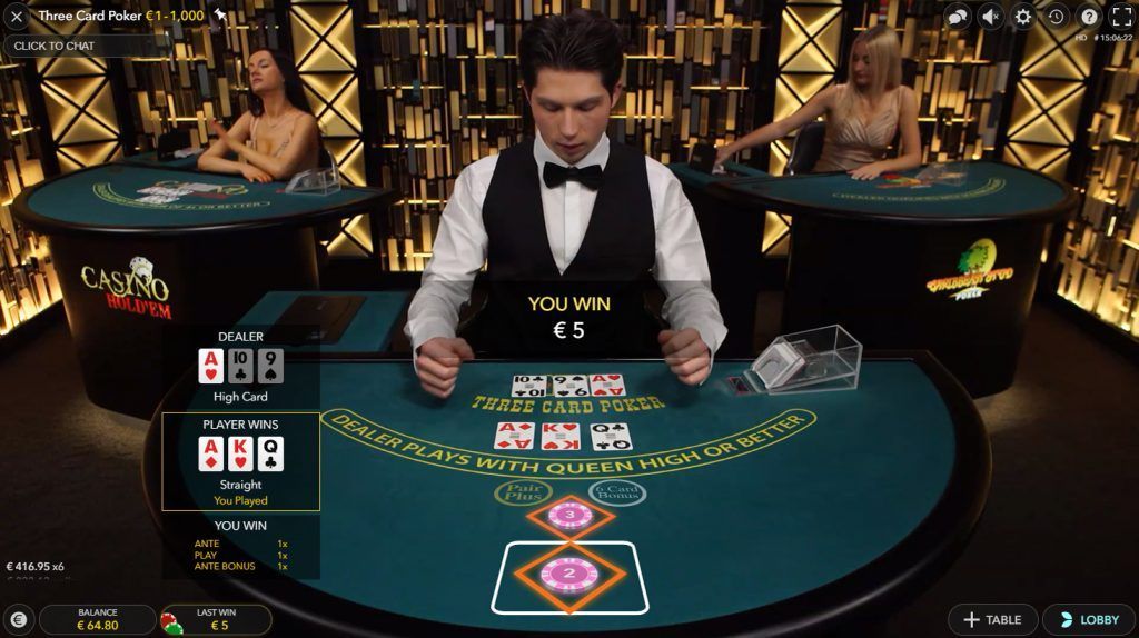 variante de poker avec croupiers en direct : Three Card Poker