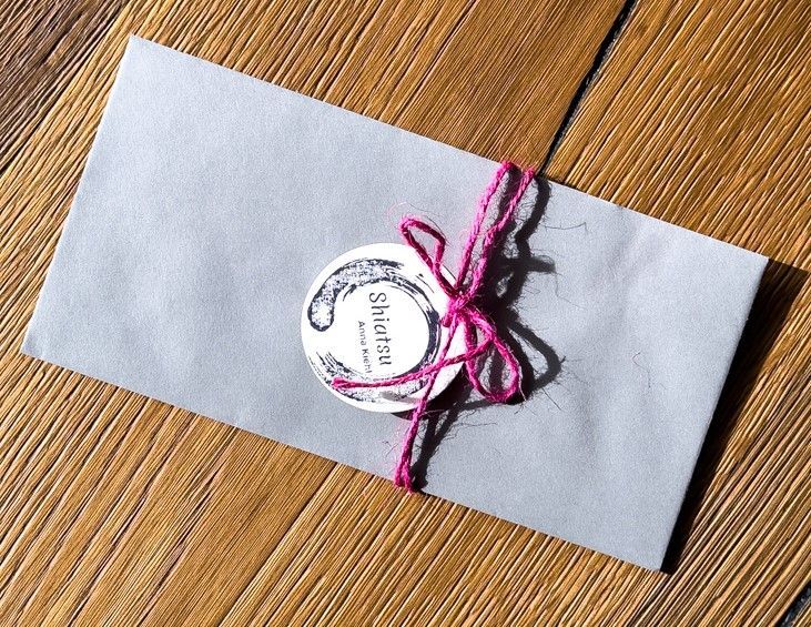 Massagegutschein für Shitasu bei Anna Kiehl – ideale Überraschung für Deine Liebsten.