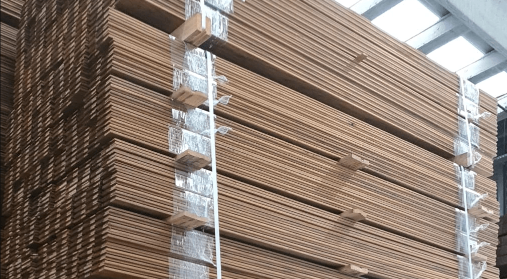 Tarima de exterior madera natural teca