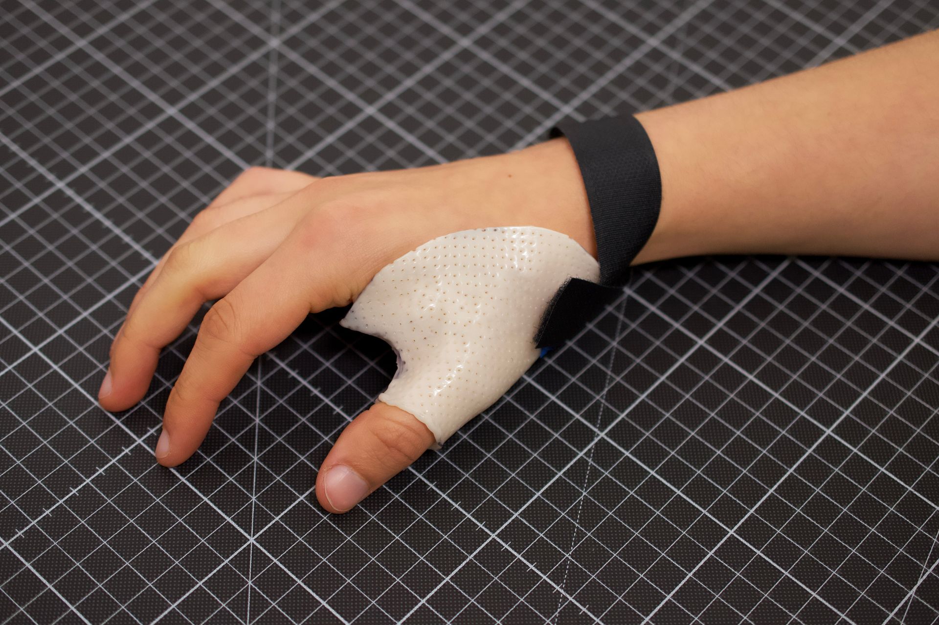 Schiene Hand Schiene Hand