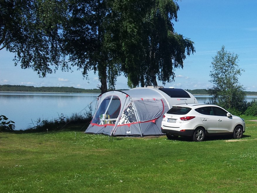 Wohnwagen Cliviaeck Camping am See Alt Schwerin Wohnwagenplätze direkt am Plauer See