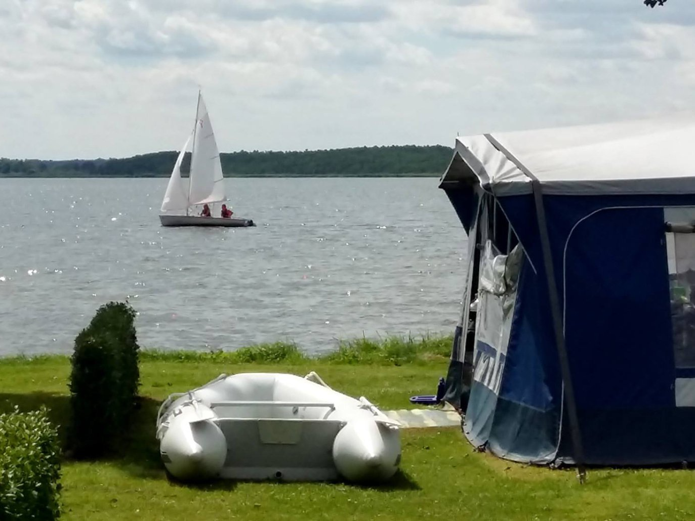 Wohnwagen am See Camping am See Alt Schwerin Wohnwagenplatz am Plauer See