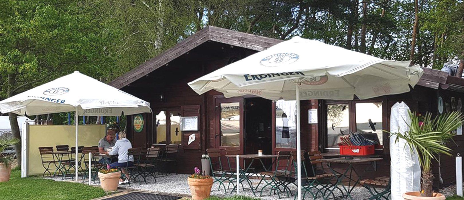Camping am See Alt Schwerin Seeterrasse und Restaurant