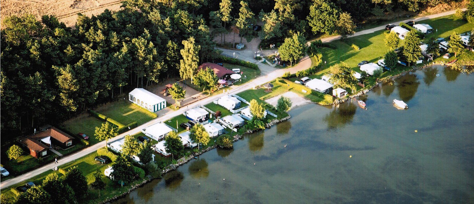 Camping am See Alt Schwerin Wohnwagen, Wohnmobile, Reisemobile, Zelte  am Plauer See