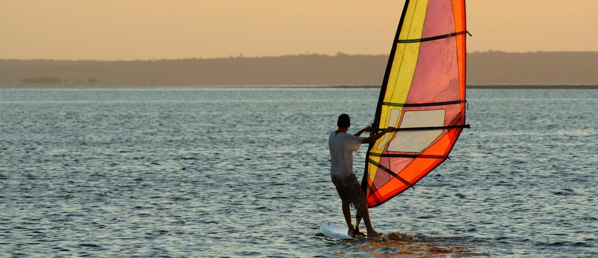 Camping stand Up paddling SUP Surfen segeln Camping am See Alt Schwerin  surfen Plauer See