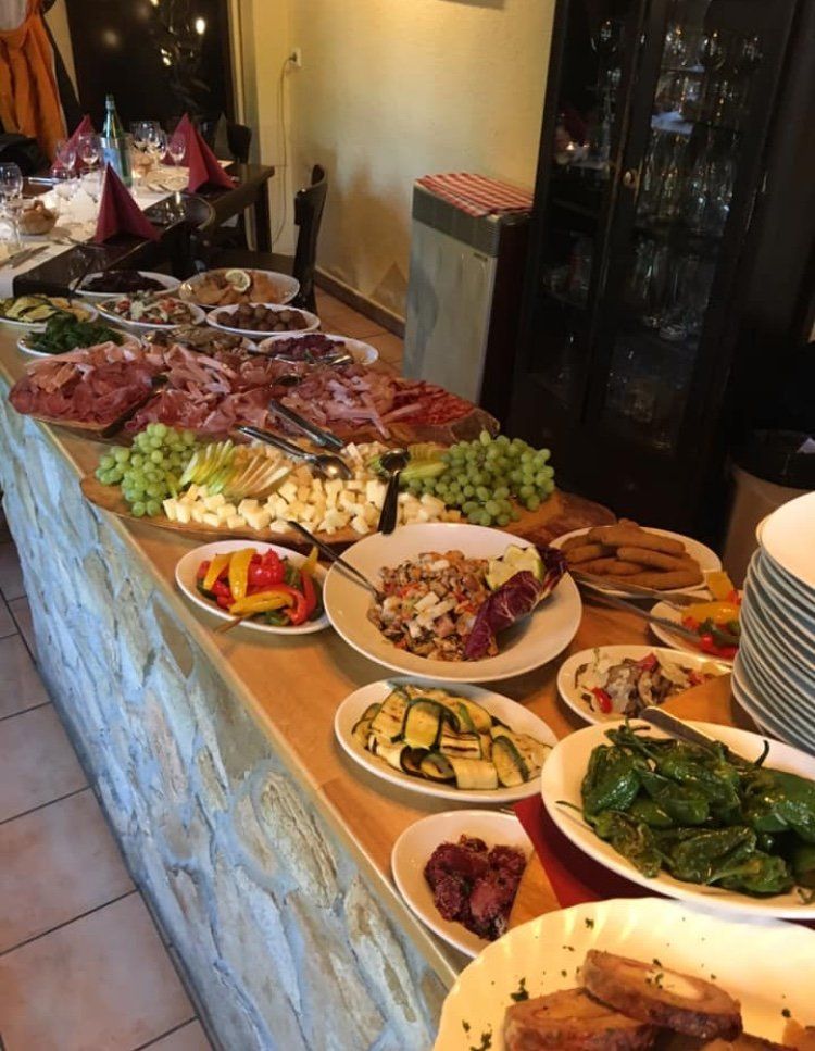 Endlich einmal als Gastgeber selber mitfeiern - Ihre Feier mit einem Buffet im Buongiorno Italia Endlich einmal als Gastgeber selber mitfeiern - Ihre Feier mit einem Buffet im Buongiorno Italia