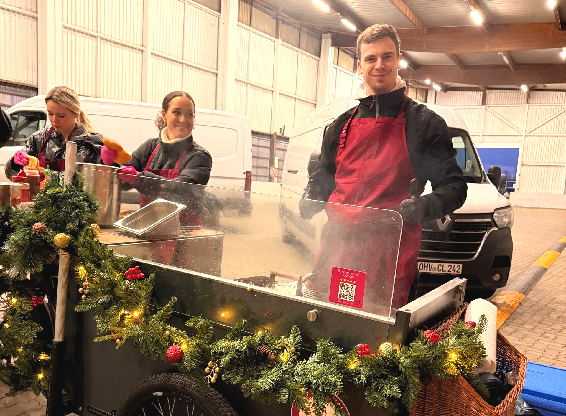 Gute Laune und einzigartiger Service beim Burger-Catering