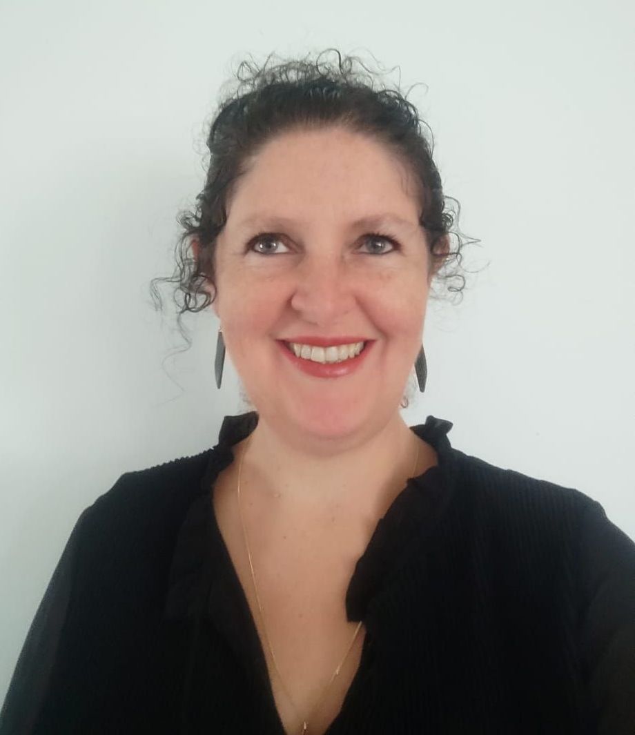 Hélène, gérante et petite-fille Hélène, petite-fille d'Armand et Marie