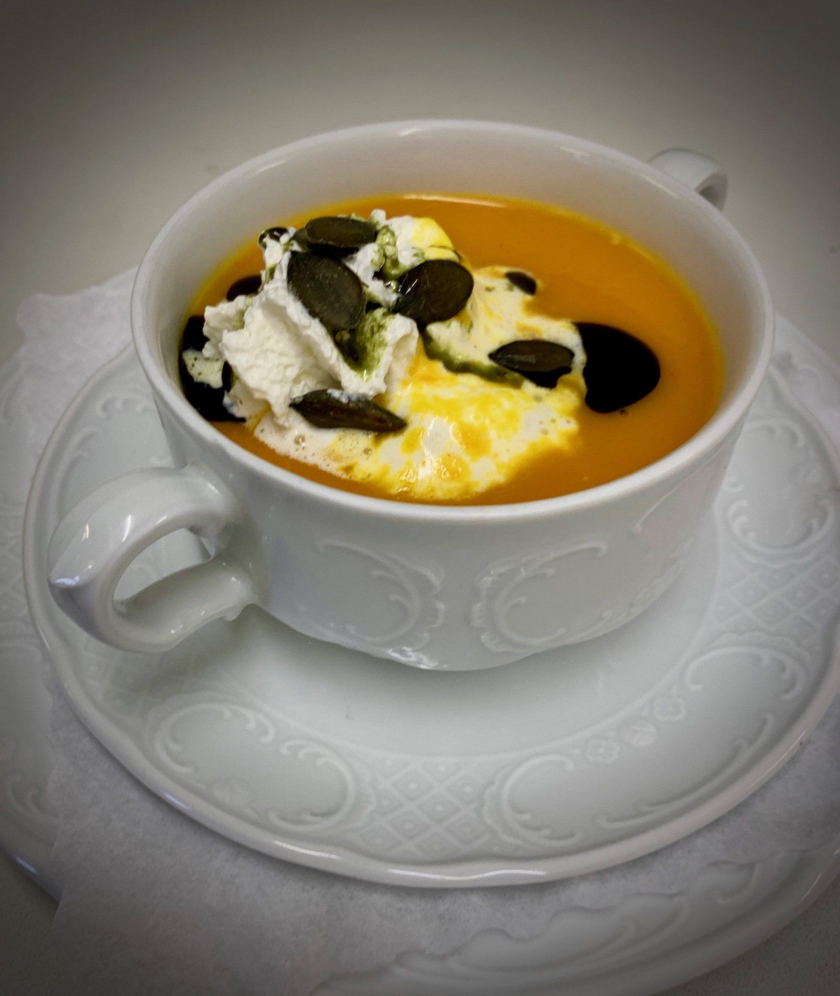 Schloss-Amtzell Hochzeit Weihnachtsfeier Geburtstag Tagung Firmenveranstaltung heiraten Amtzell Gemeinde-Amtzell Party Event Location Suppe Kürbis