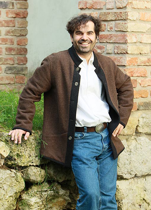 tradidionelle Jacke mit doppelter Knopfleiste, Herrenmode, Doubleface, Wolle, beidseitig tragbar, individuell, Maßanfertigung, nachhaltig, atmungsaktiv