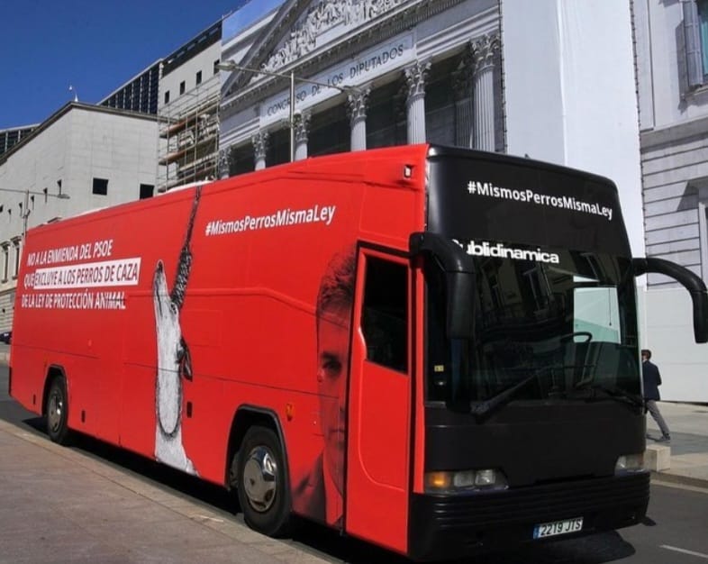 Autobús campaña