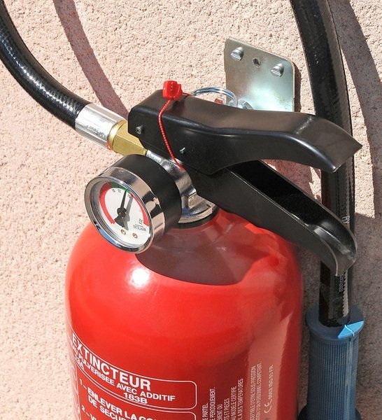 Extincteur portatif pression permantente