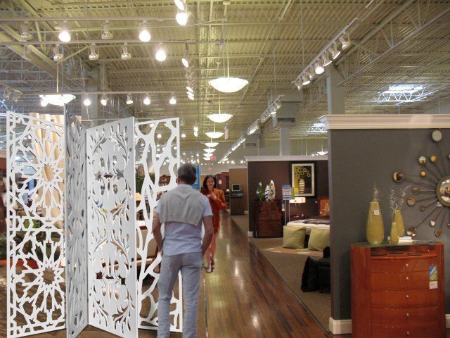 expositor de paneles decorativos celosias