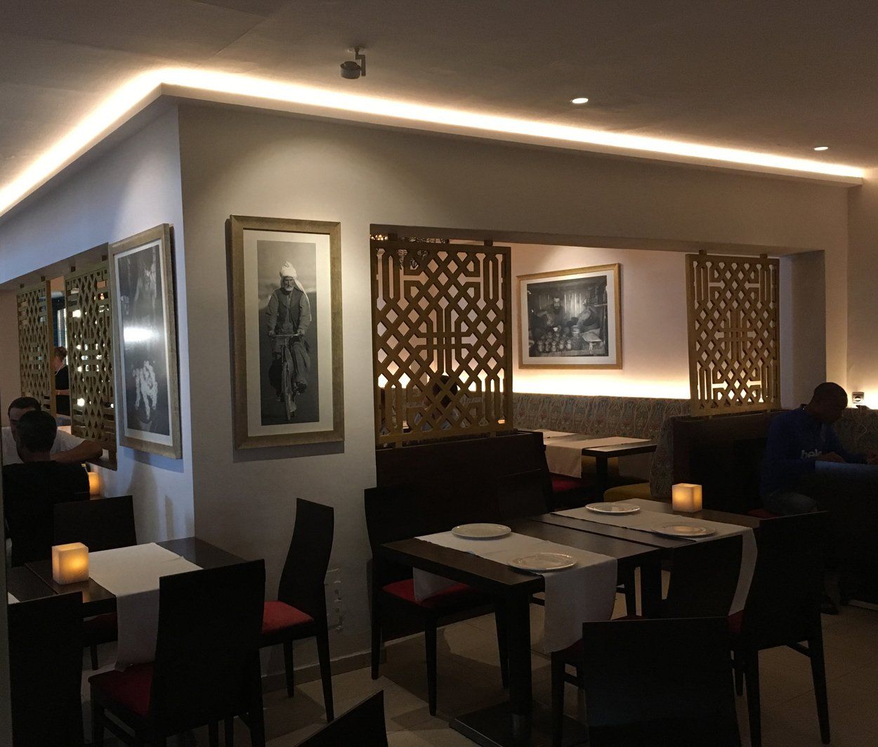 celosias metalizas restaurantes