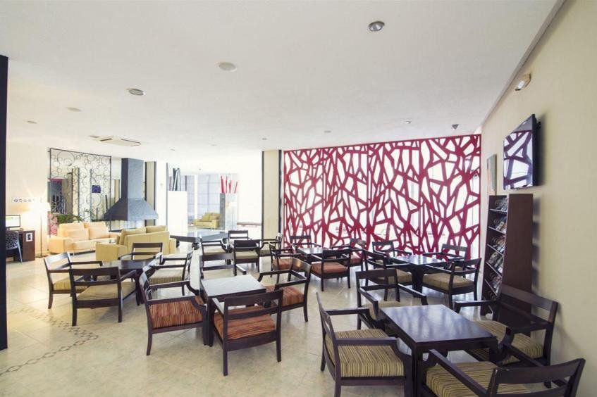 mamparas y celosias separacion de espacios