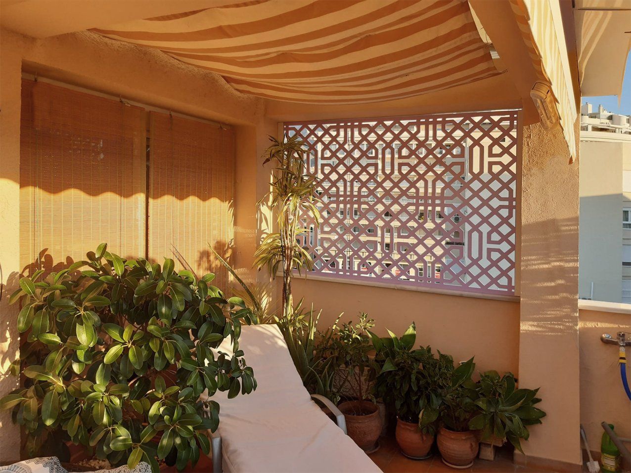 paneles decorativos celosias pvc terraza