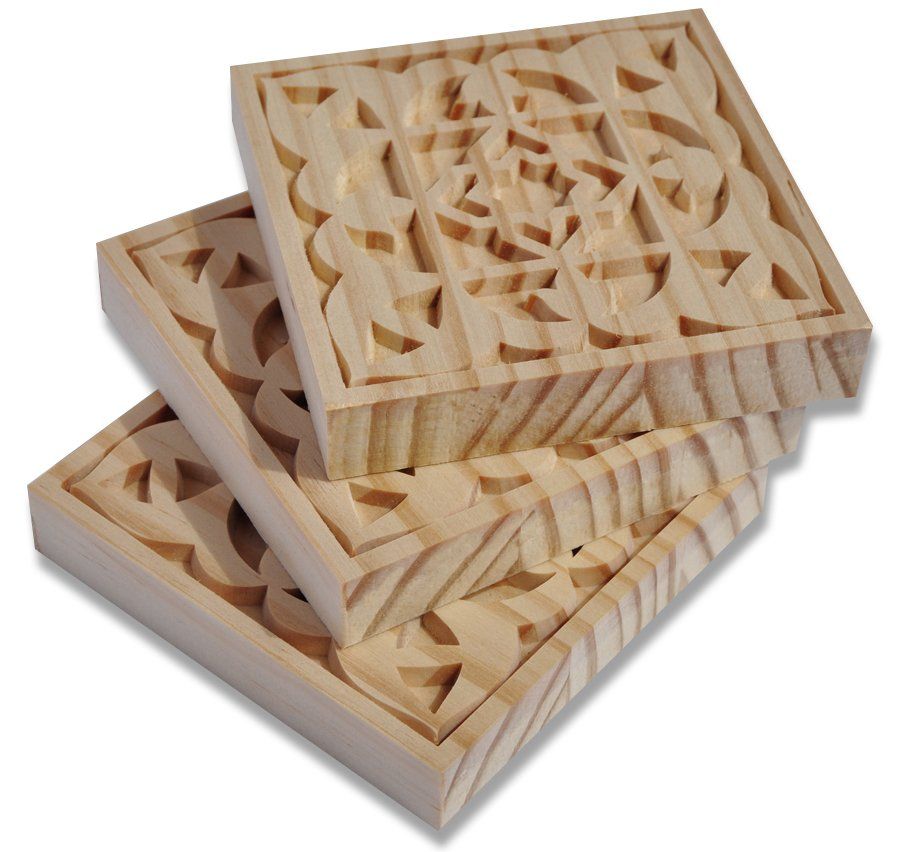 piezas techos talladas de madera