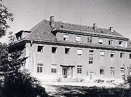 Volksschule Gelting, Zweigschule Geretsried im Gästehaus; Adalbert-Stifter-Str. 56, heutiges St. Hedwig