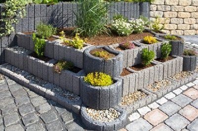 Pflanzsteine/Pflanzringe