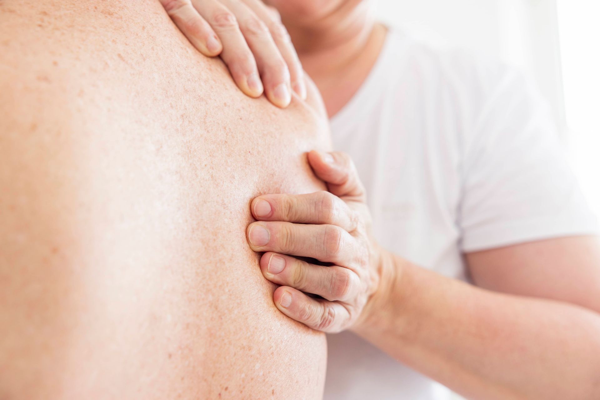 Osteopathie-Behandlung Osteopathie-Behandlung Stuttgart