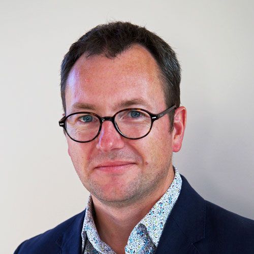 Simon Perry