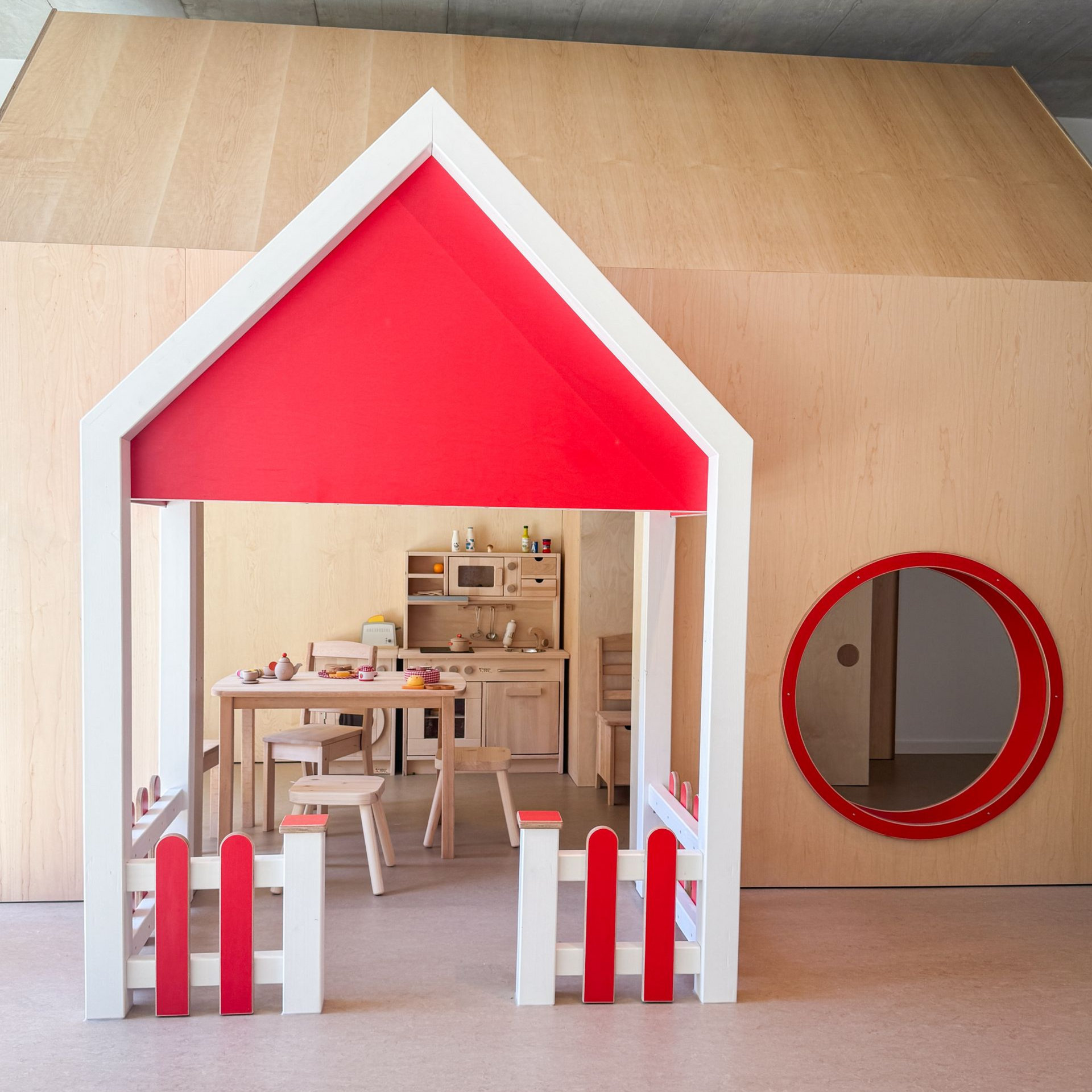 Hamburg Tipp Blick auf ein Spielhaus im Café