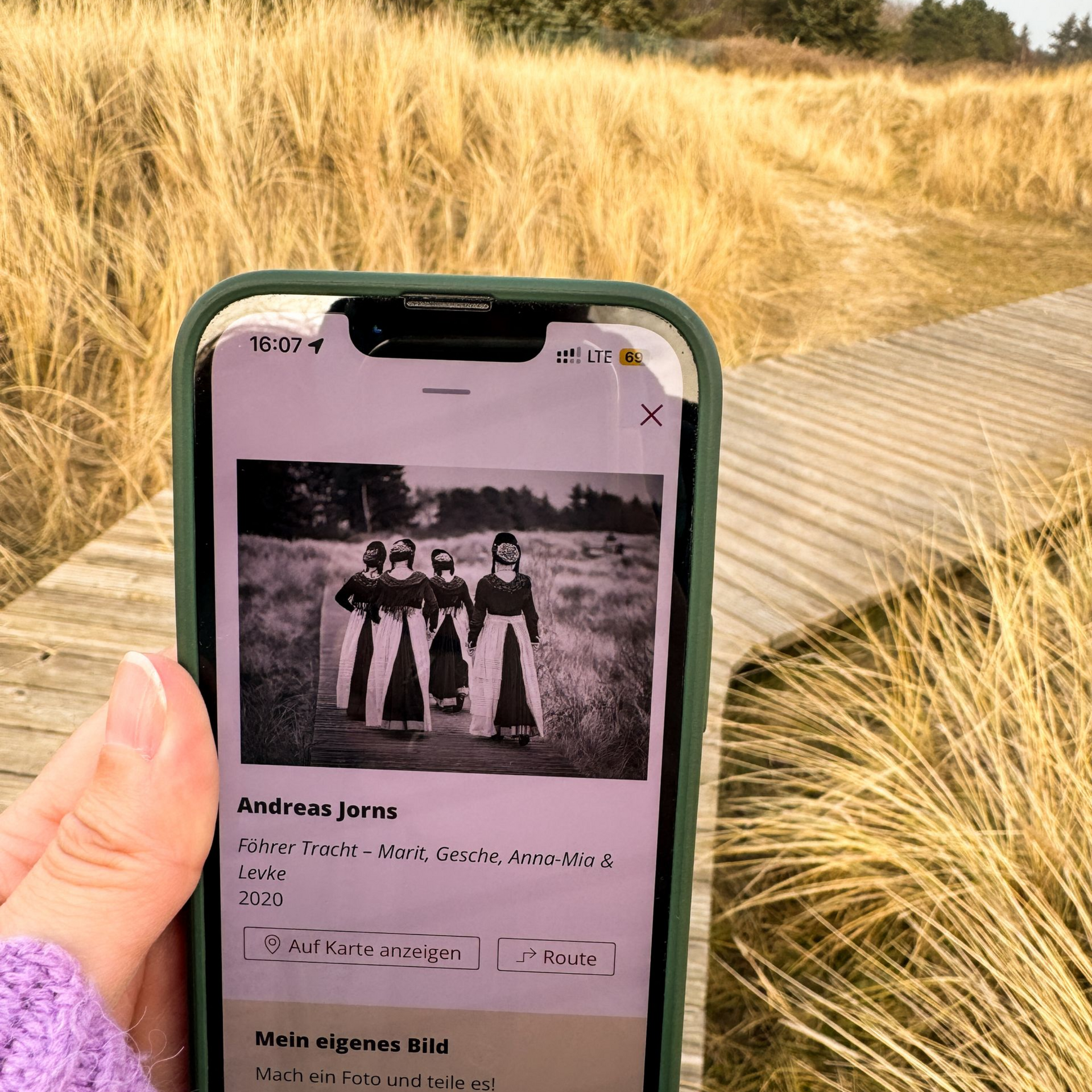 Schleswig-Holstein Tipp Blick in die App auf dem Bohlenweg