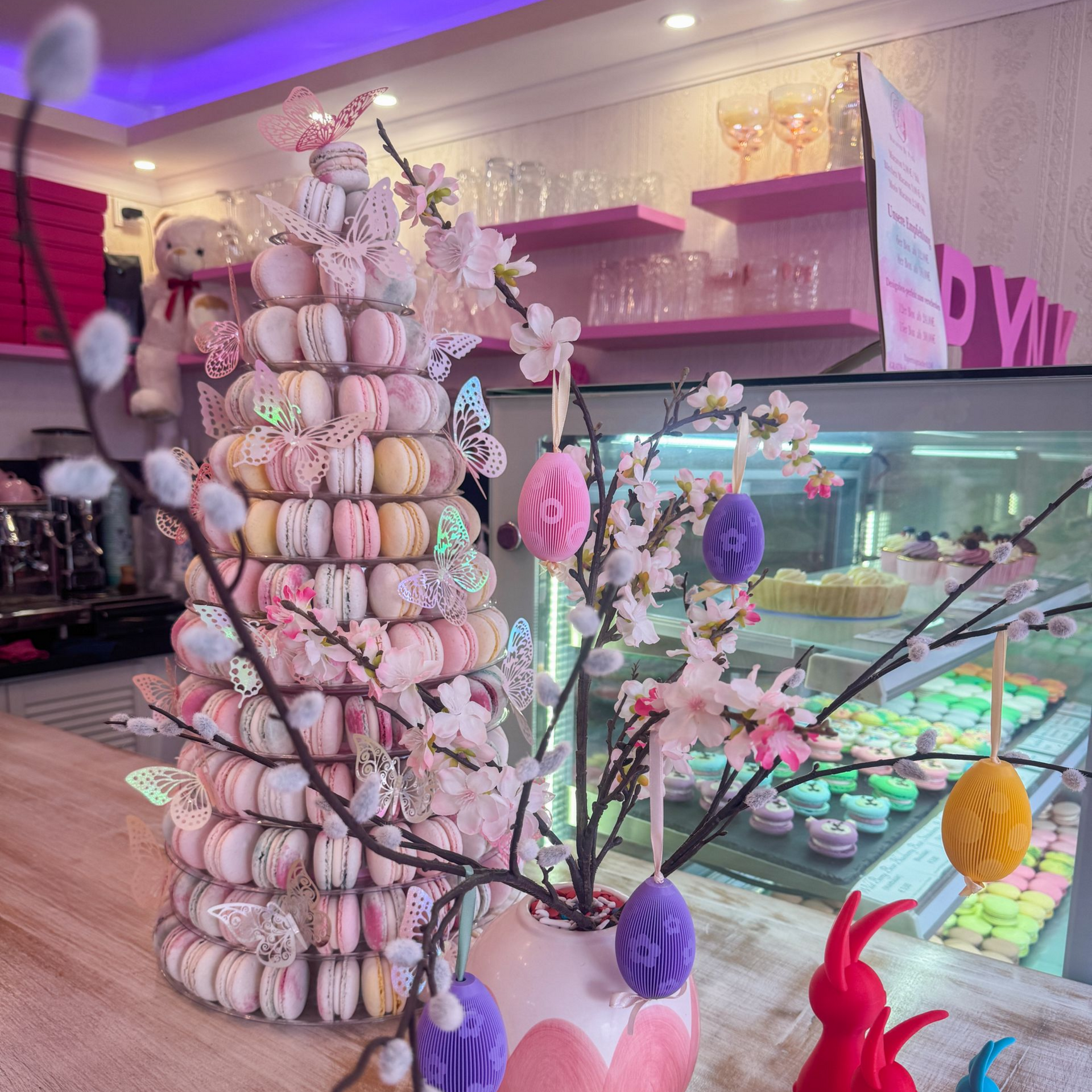Blick auf ein Macaron Tower