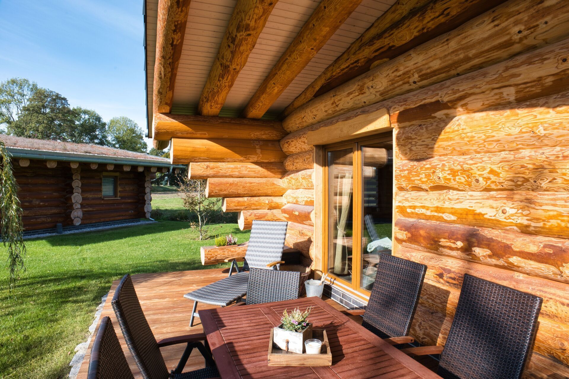 Dein Ausblick, deine Terrasse! Ferienidyll zu Spreeaue, Ferien in der Lausitz, Ferienhäuser Spreewald, Urlaub Niederlausitz, Urlaub Spreewald, Ferienhaus Spreewald, Holzhäuser Brandenburg, Spreeaue, Spreeurlaub, Unterkunft Spreewald, Idyllische Holzhäuser, eigene Häuser Urlaub