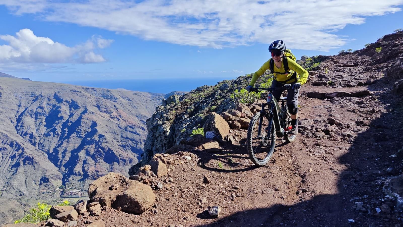 Sightseeing  im Valle Gran Rey mit einem e-bike von e-montaña
