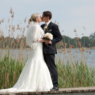 Stephanie & Sebastian, glücklich verheiratet Referenz Jennifer Krawehl freie Trauung