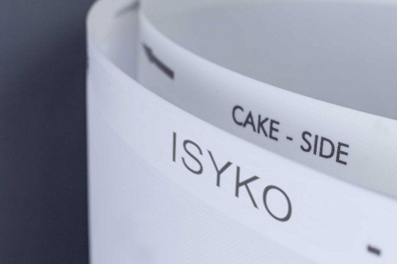 Endlosfilterband mit Aufdruck von ISYKO Filtersysteme